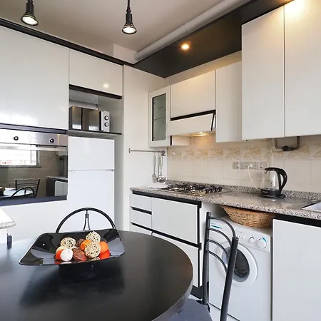 Primopiano - Carpi 아파트 밀라노